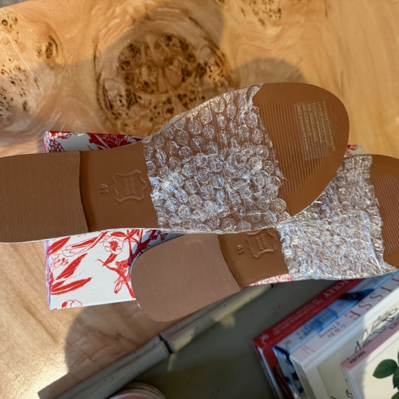 NEW IN BOX NIB De Siena Sky Light Blue Beaded Capri Slide Sandal, Size 41 - Picture 5 of 5